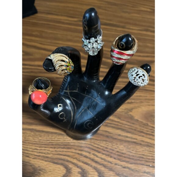 Jewelry - Fashion costume rings assorted styles
